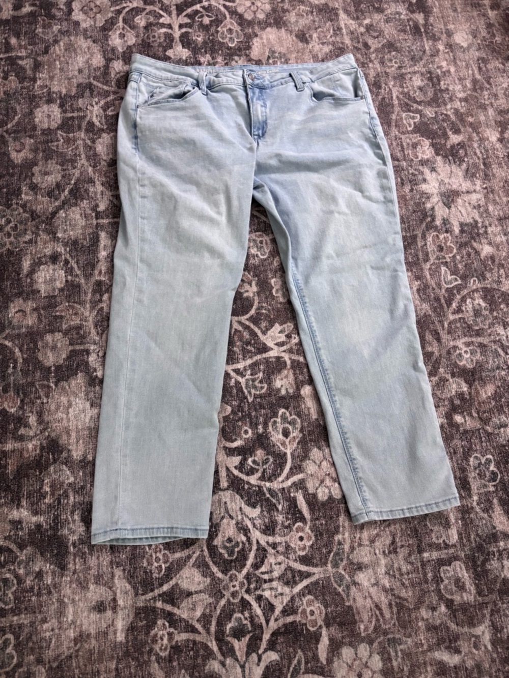 Laurie Felt Light Blue Straight-Leg Women’s Jeans